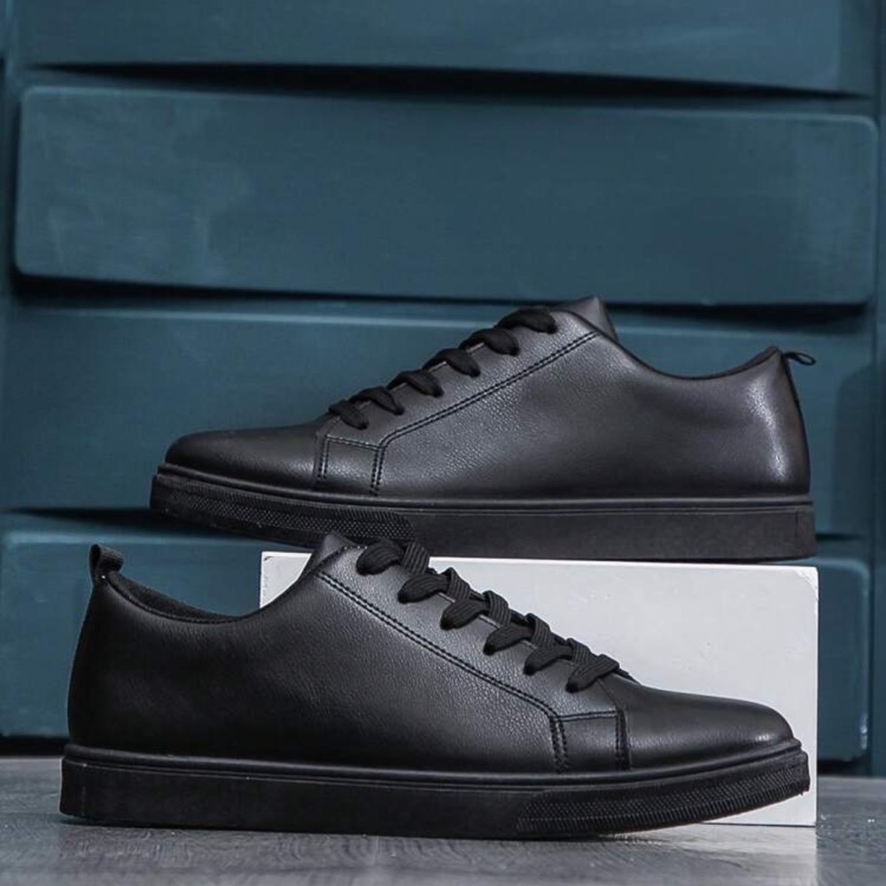 Men's Casual Sports Shoes Slip Resistant Students Athletic Sneakers